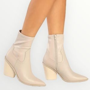 STEVE MADDEN Thorn Booties